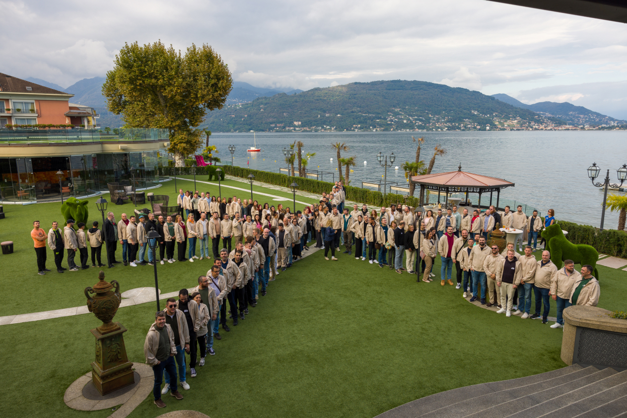 Nion's first kick-off.